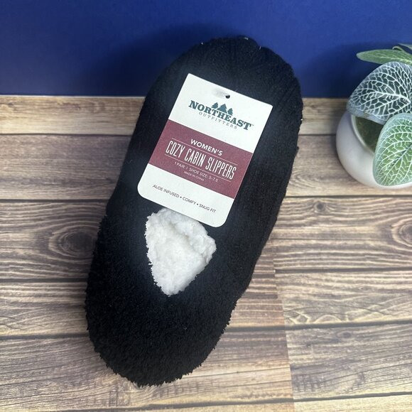NWT Northeast Outfitters Women's Cozy Cabin Slippers Size S/M (Diamond Black) - Picture 1 of 9